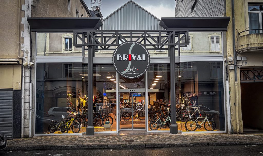 devanture magasin velobrival a tulle